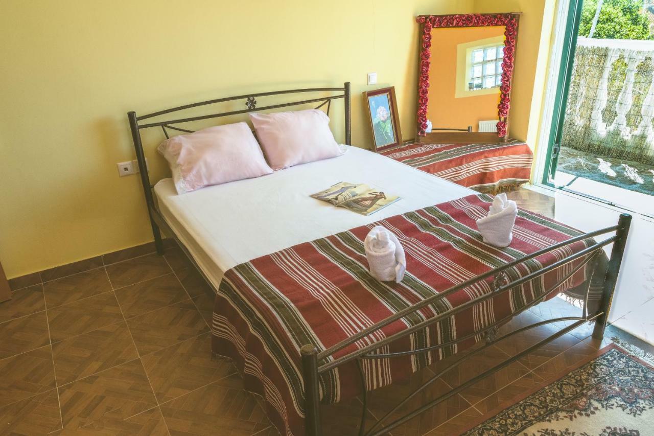 Apartament Modern Flat With Beautiful Views In South Of Corfu Lefkimmi  Zewnętrze zdjęcie