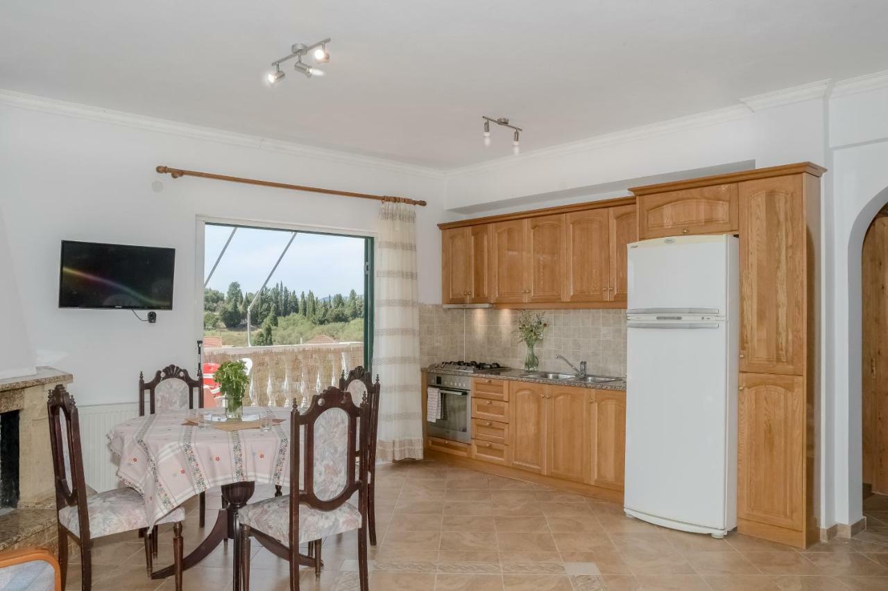 Apartament Modern Flat With Beautiful Views In South Of Corfu Lefkimmi  Zewnętrze zdjęcie